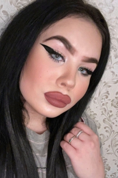 Влада, 19 лет